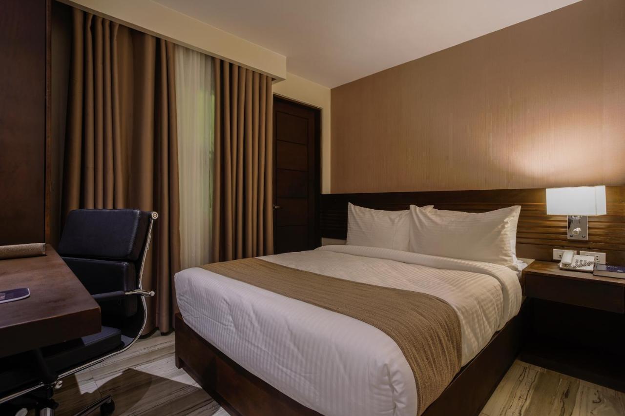 Hotel Areca Легаспи Экстерьер фото